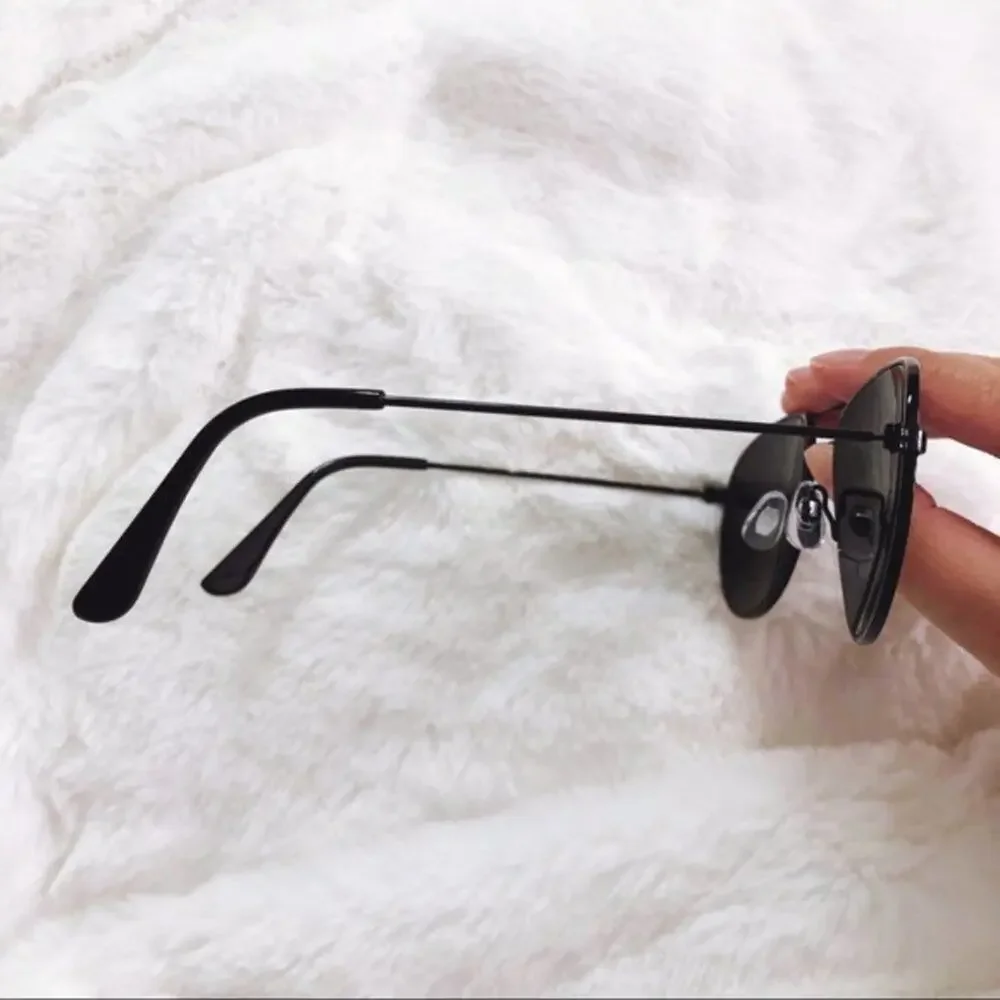 Hunter Black Mirrored Aviator Sunglasses